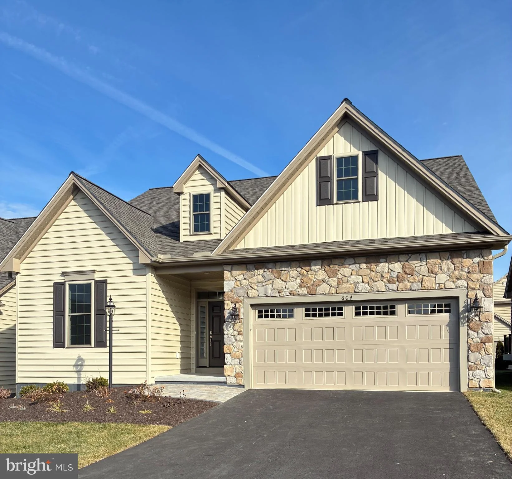 604 Greenbriar Path