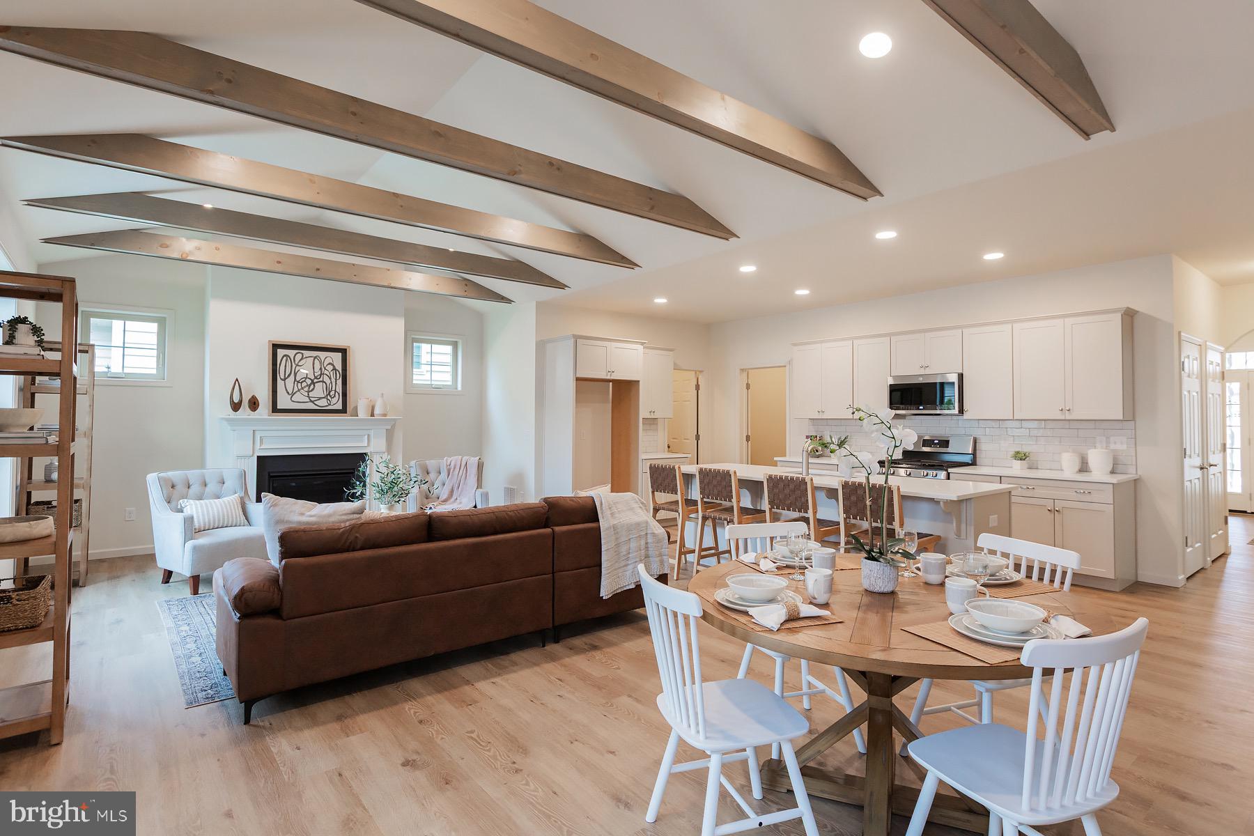 HONEYCROFT VILLAGE - Residential