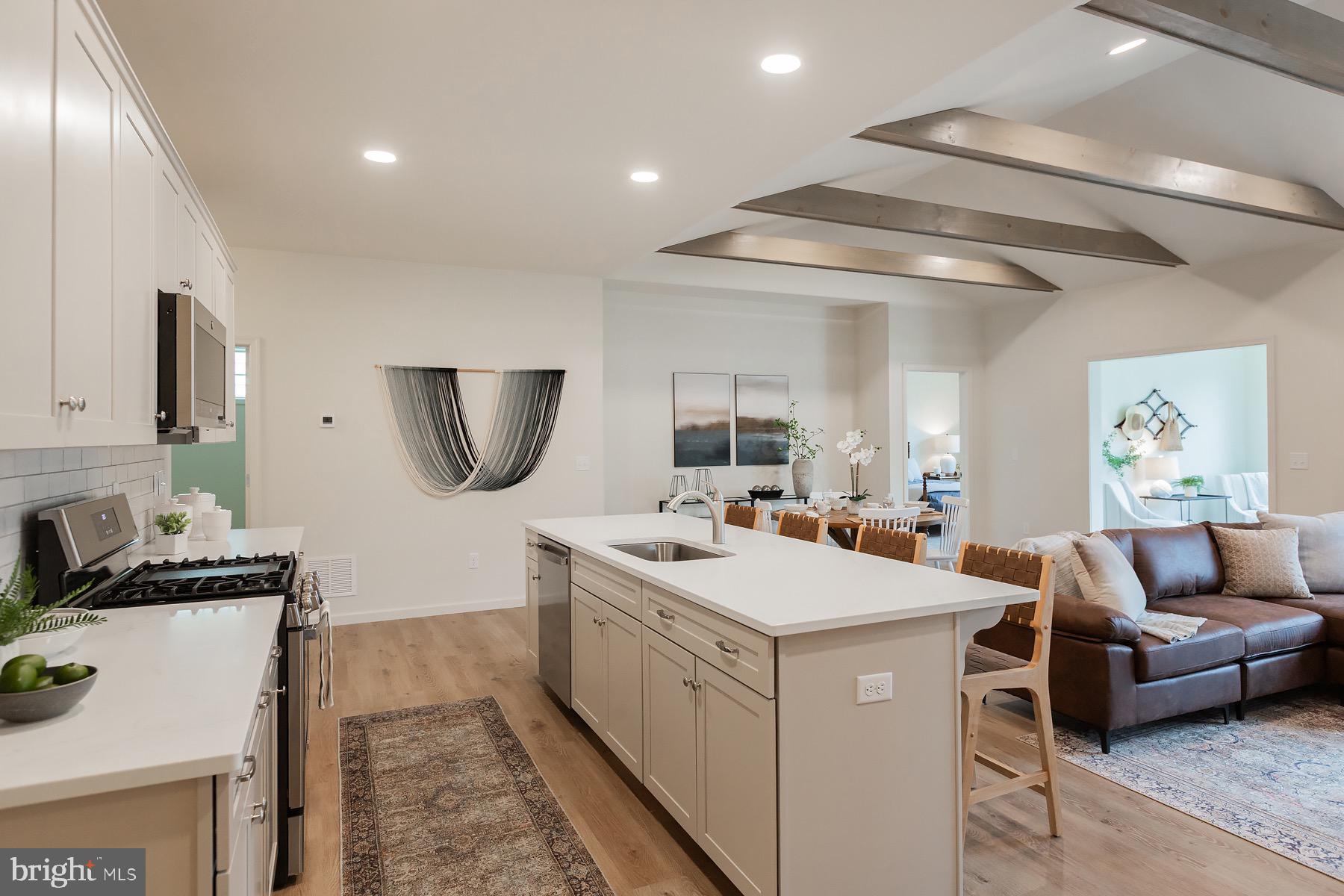 HONEYCROFT VILLAGE - Residential