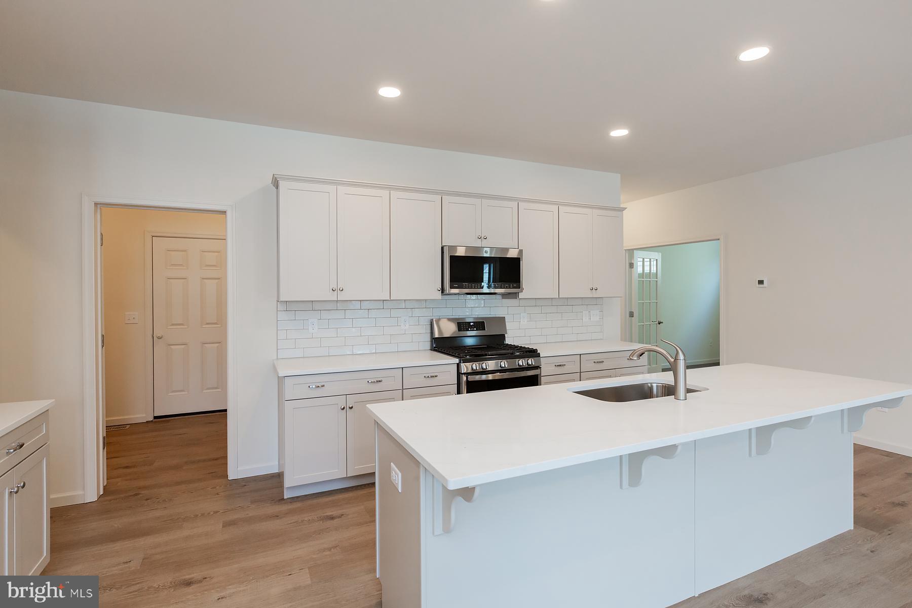 HONEYCROFT VILLAGE - Residential