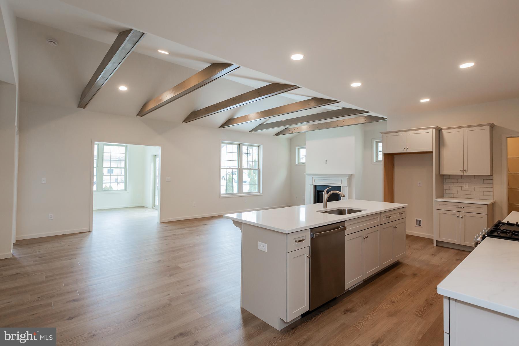 HONEYCROFT VILLAGE - Residential