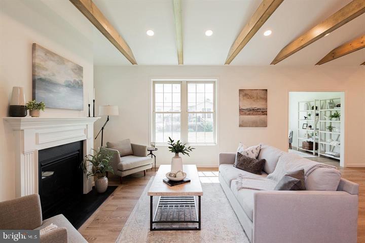 HONEYCROFT VILLAGE - Residential