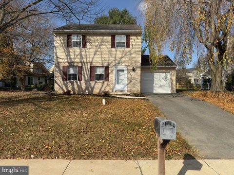 Photo of 441 Lupine Circle, LANCASTER, PA 17602 (MLS # PALA2059614)