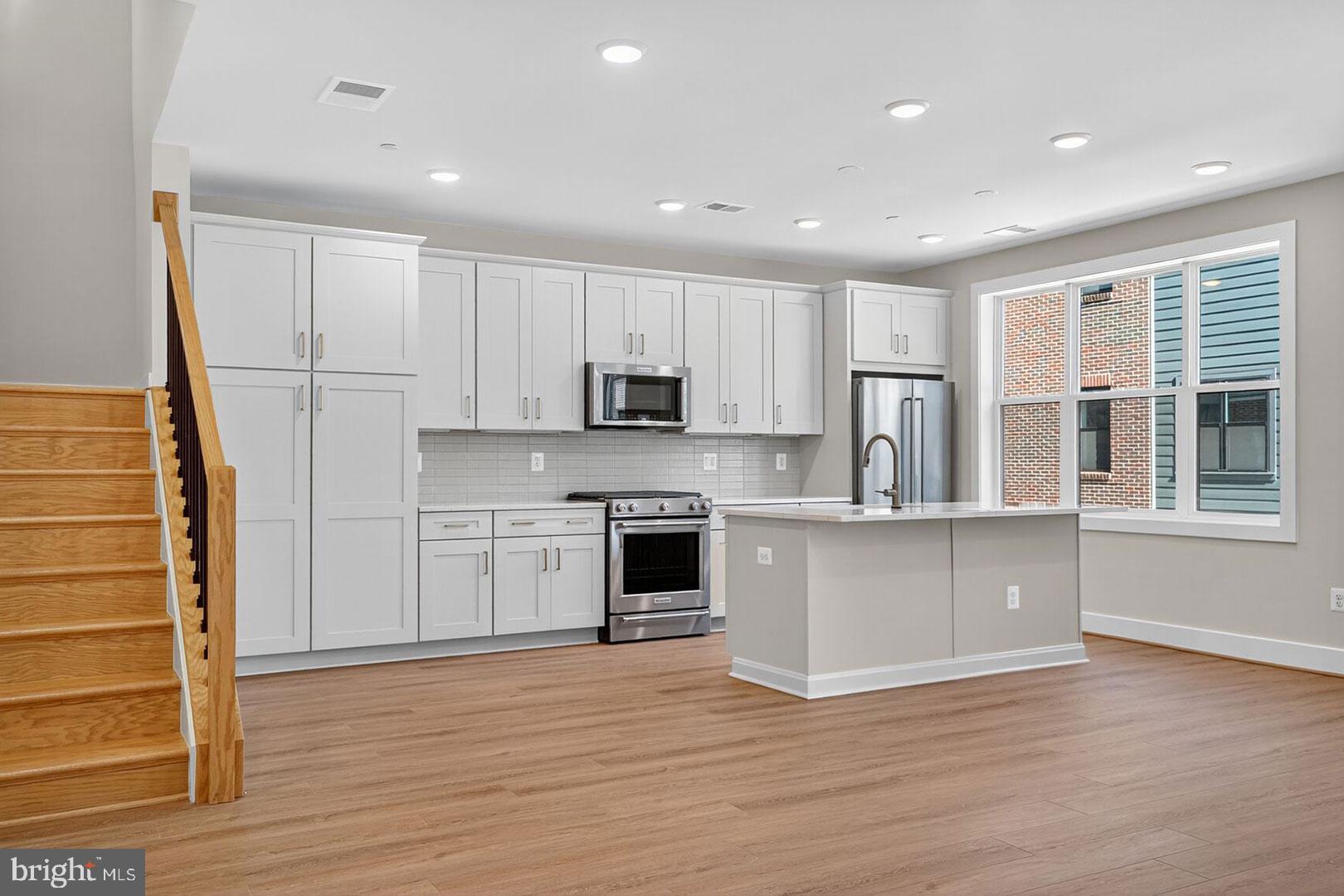 112 PEPPERELL STREET