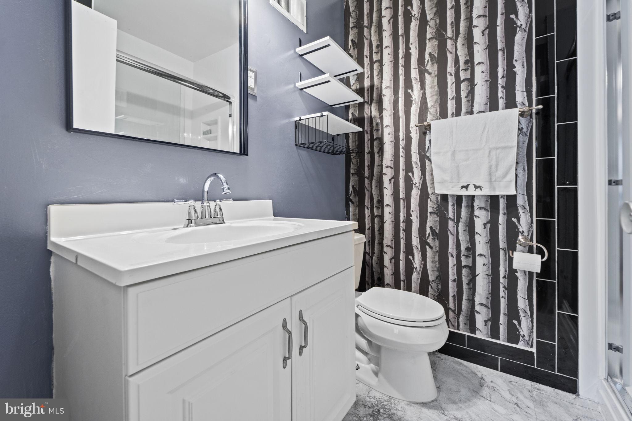 REDLAND STATION TH - Residential