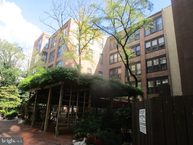 OLD CITY - Residential