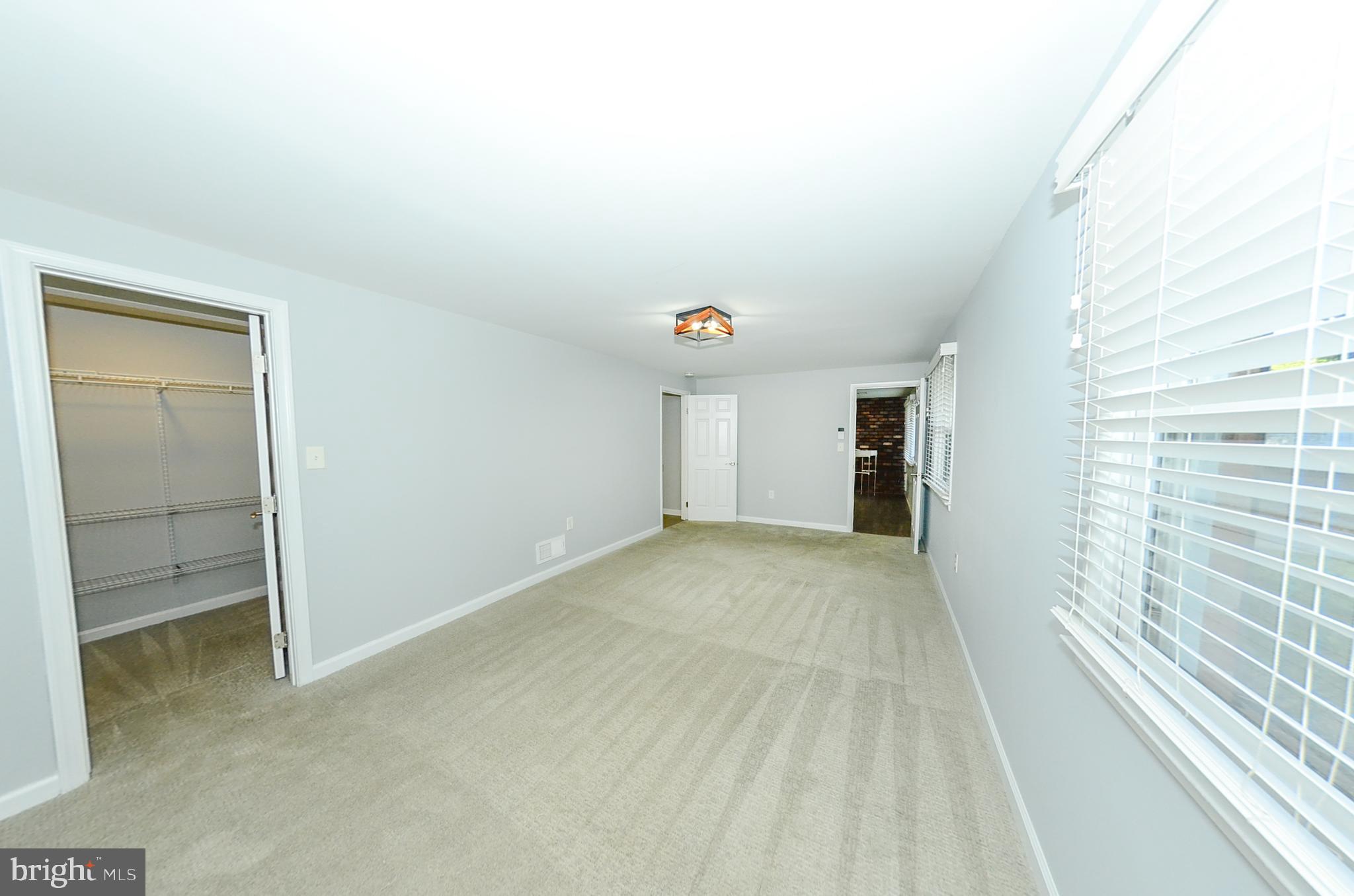 MARLBORO MEADOWS - Residential