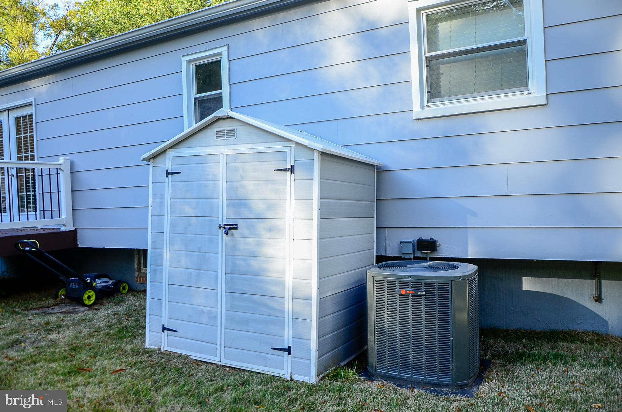 MARLBORO MEADOWS - Residential