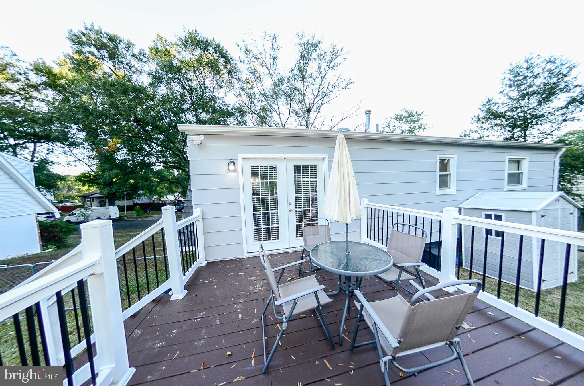 MARLBORO MEADOWS - Residential