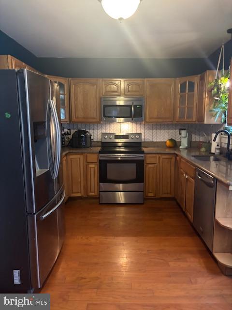 GLENSIDE - Residential