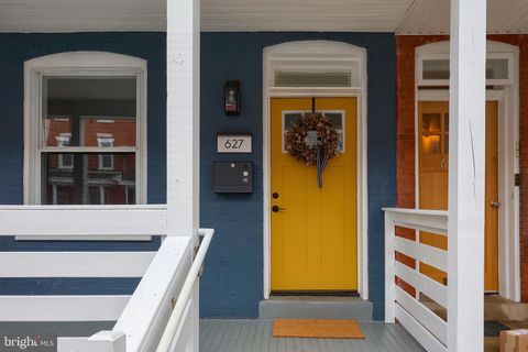 Photo of 627 E Madison Street, LANCASTER, PA 17602 (MLS # PALA2084126)