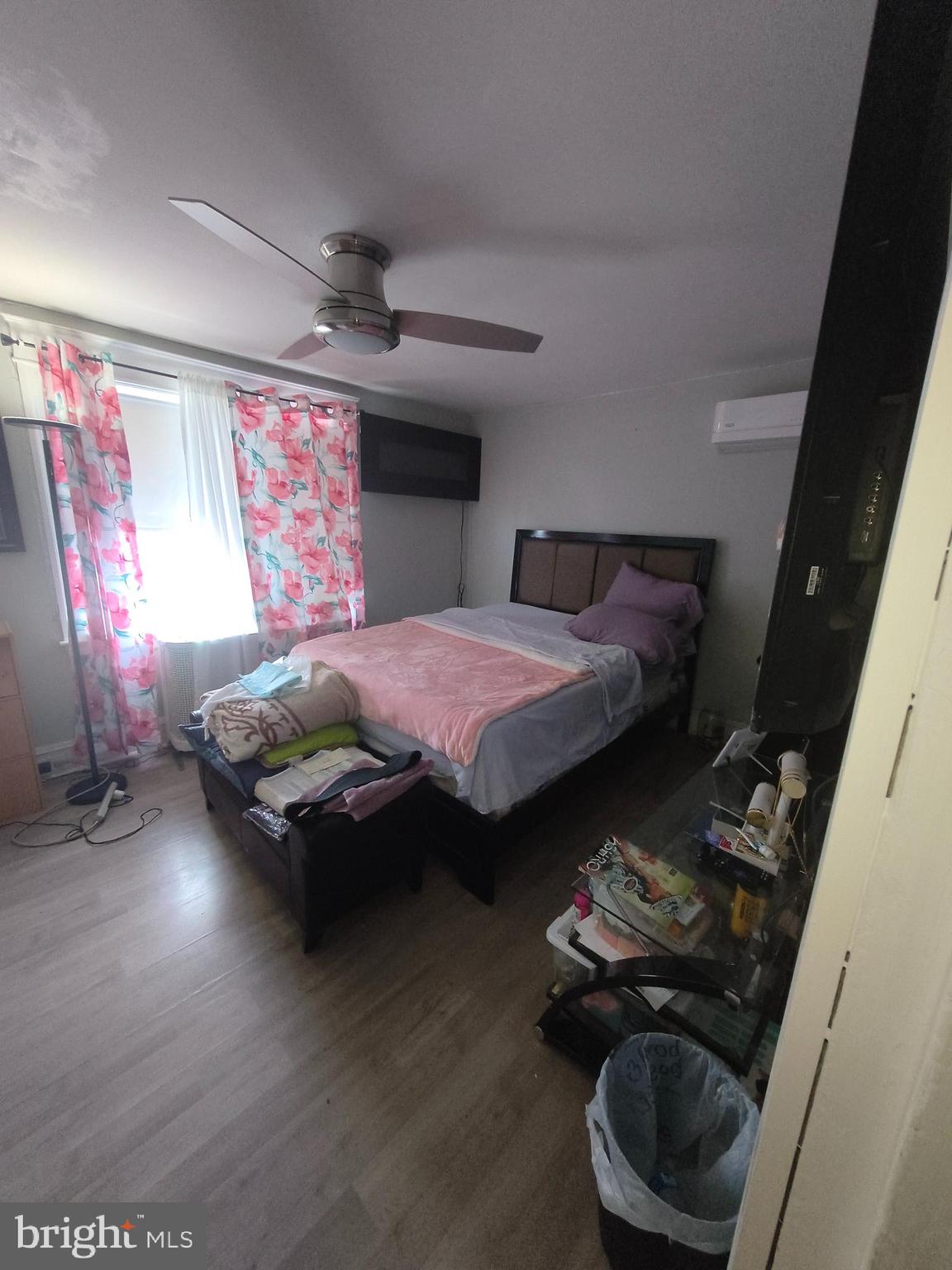 YEADON - Residential