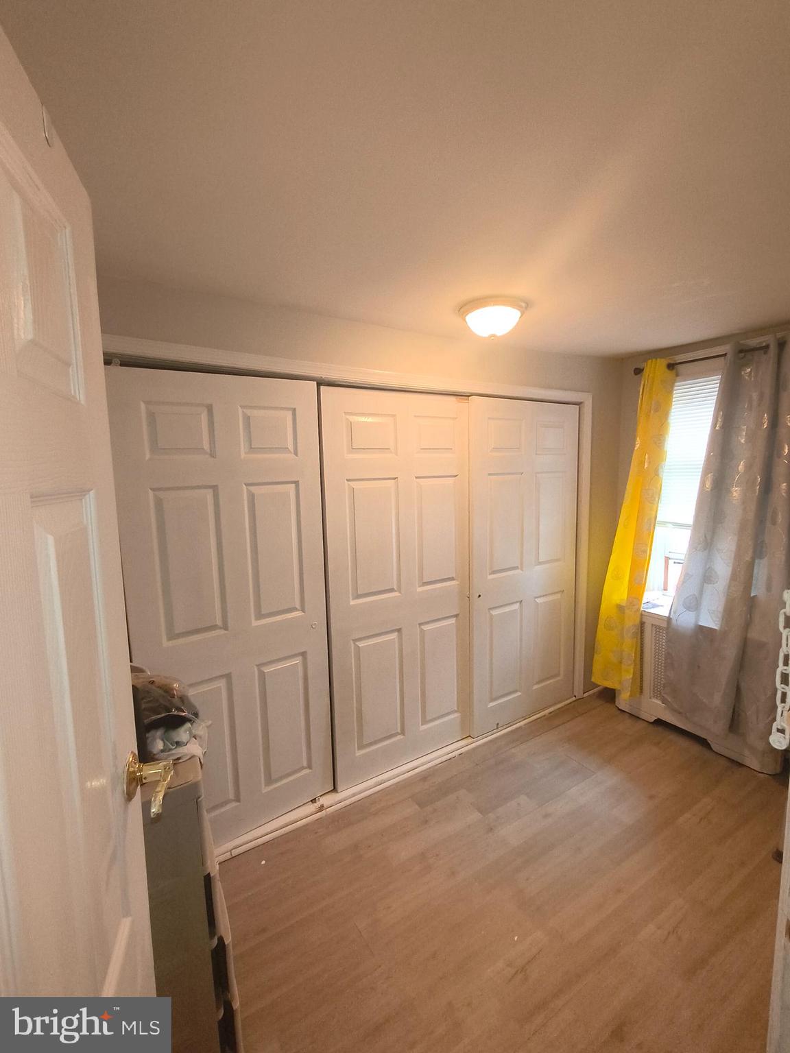 YEADON - Residential