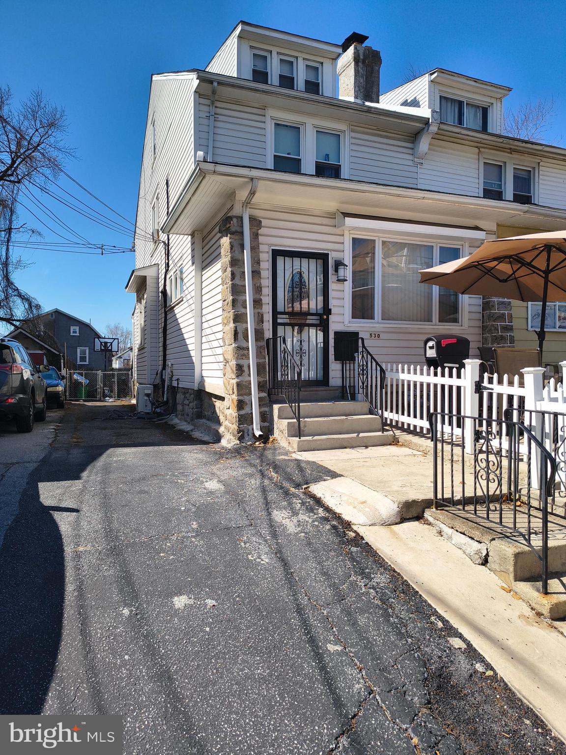 YEADON - Residential