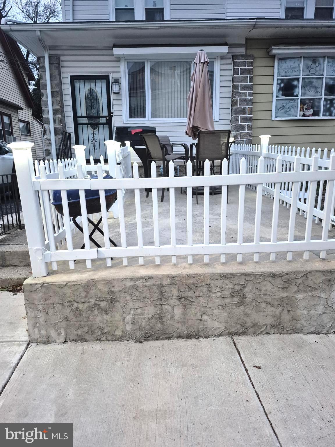 YEADON - Residential