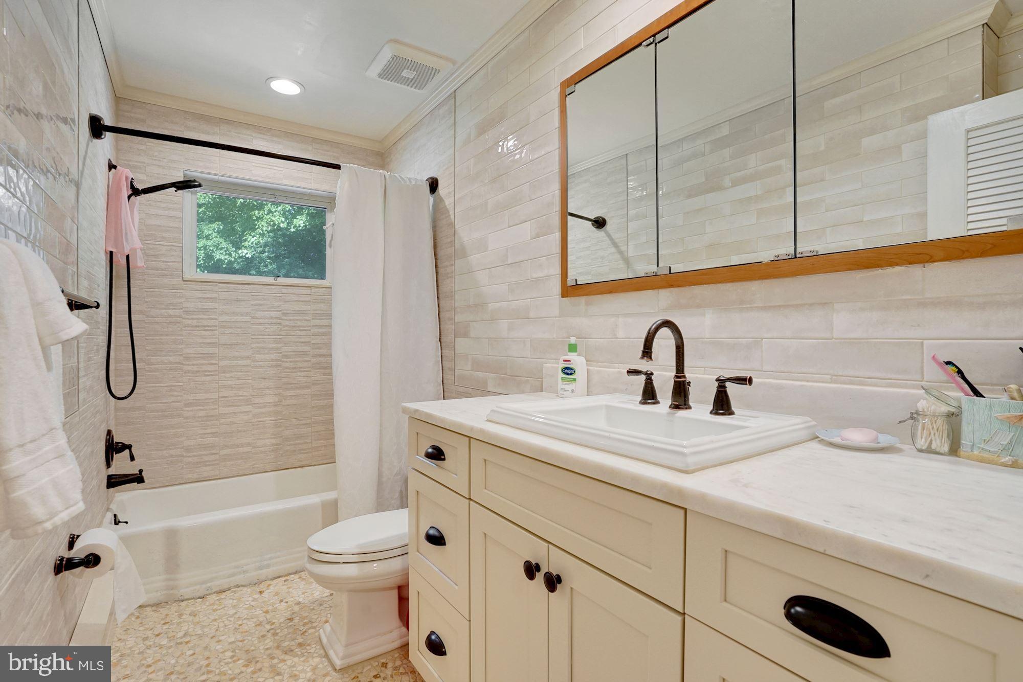 WEST LEWINSVILLE HEIGHTS - Residential