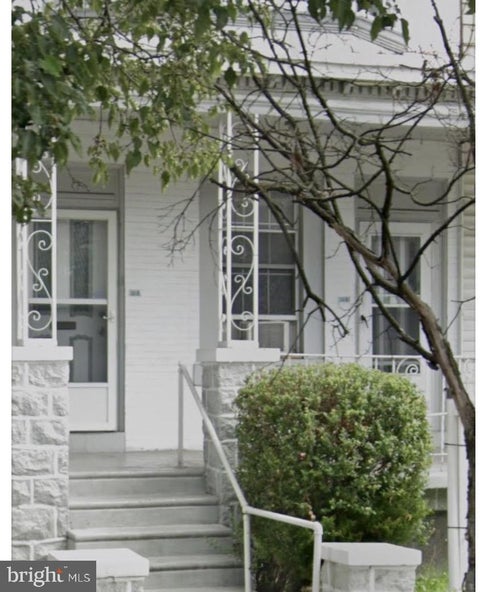Townhouse For Rent - 5723 Spruce Street<br/> PHILADELPHIA, PA 19139