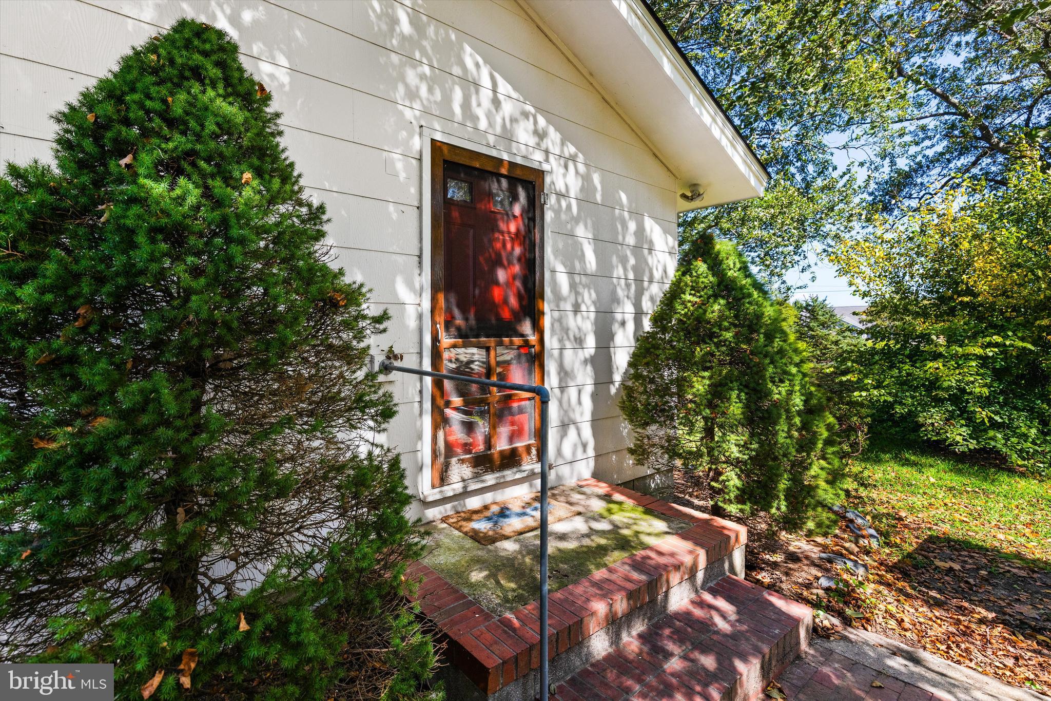 FRANKLIN KNOLL - Residential