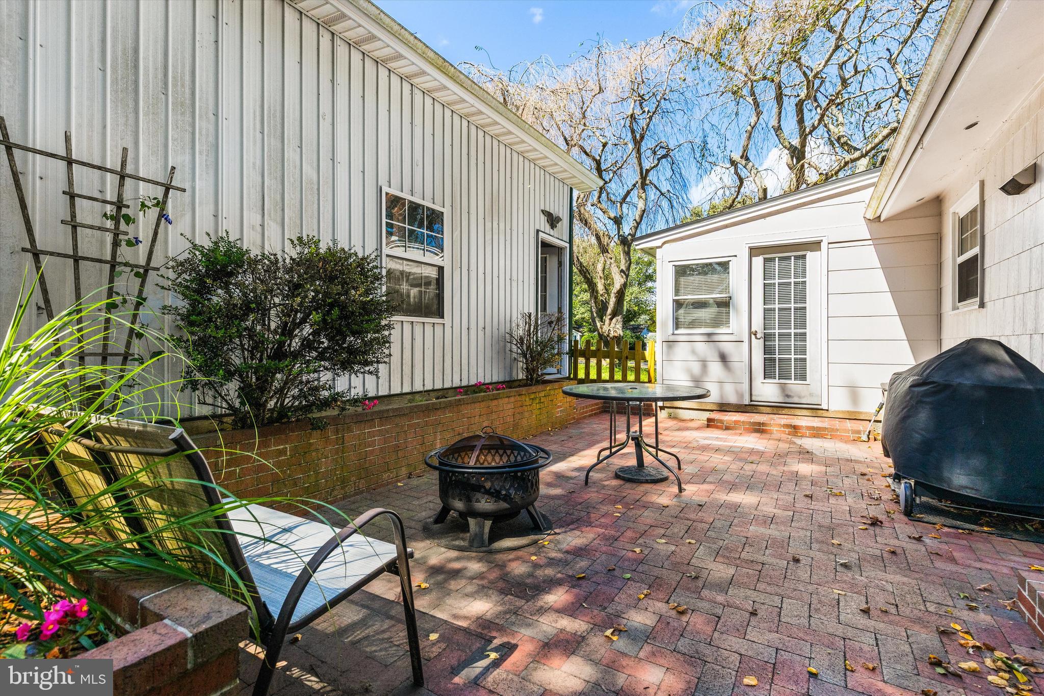 FRANKLIN KNOLL - Residential