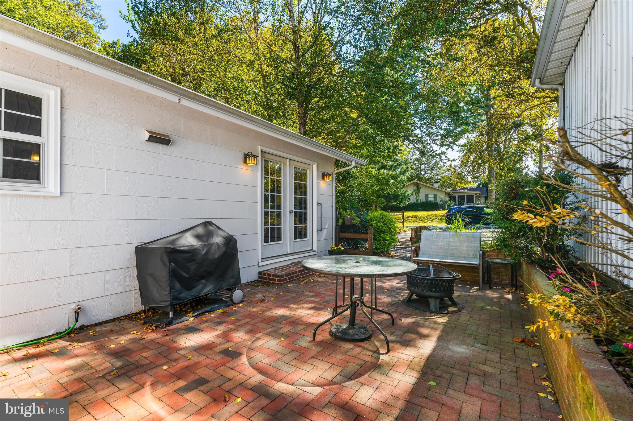 FRANKLIN KNOLL - Residential