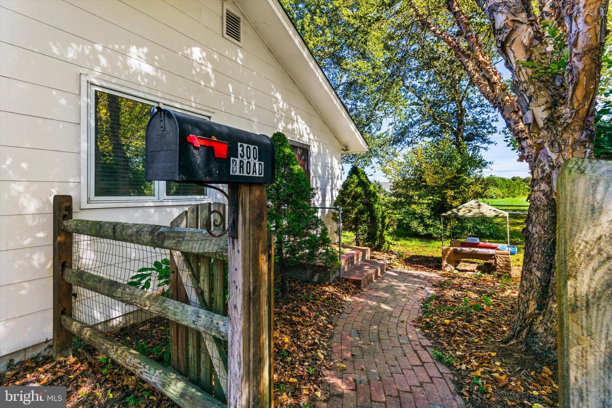 FRANKLIN KNOLL - Residential