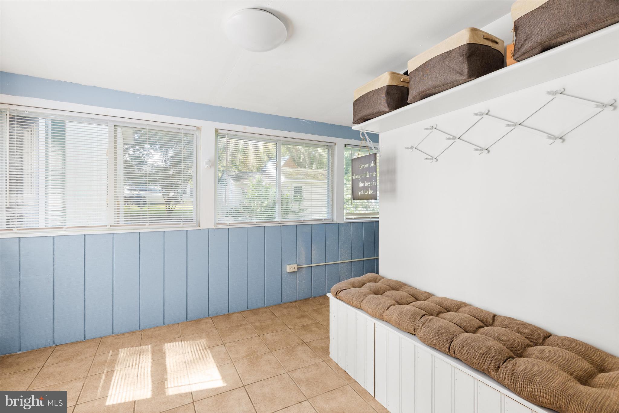 FRANKLIN KNOLL - Residential