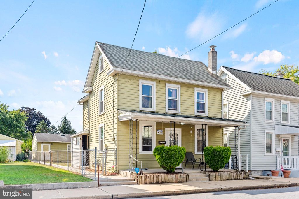 Photo of 30 N Walnut Street, HUMMELSTOWN, PA 17036 (MLS # PADA2049646)