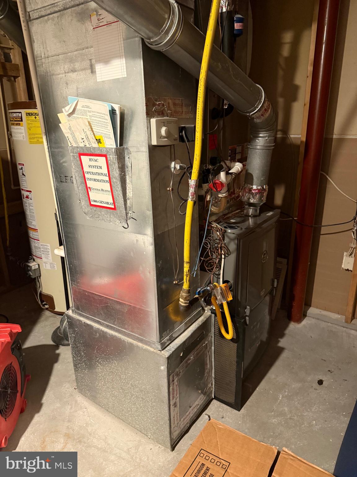 QUINCE ORCHARD KNOLLS - Residential