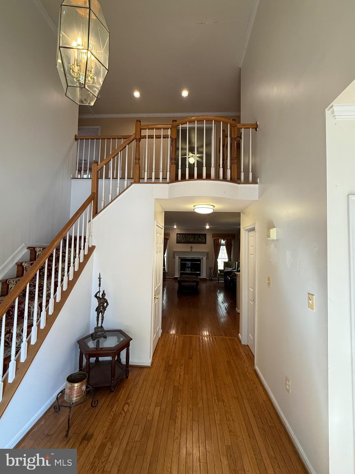 QUINCE ORCHARD KNOLLS - Residential