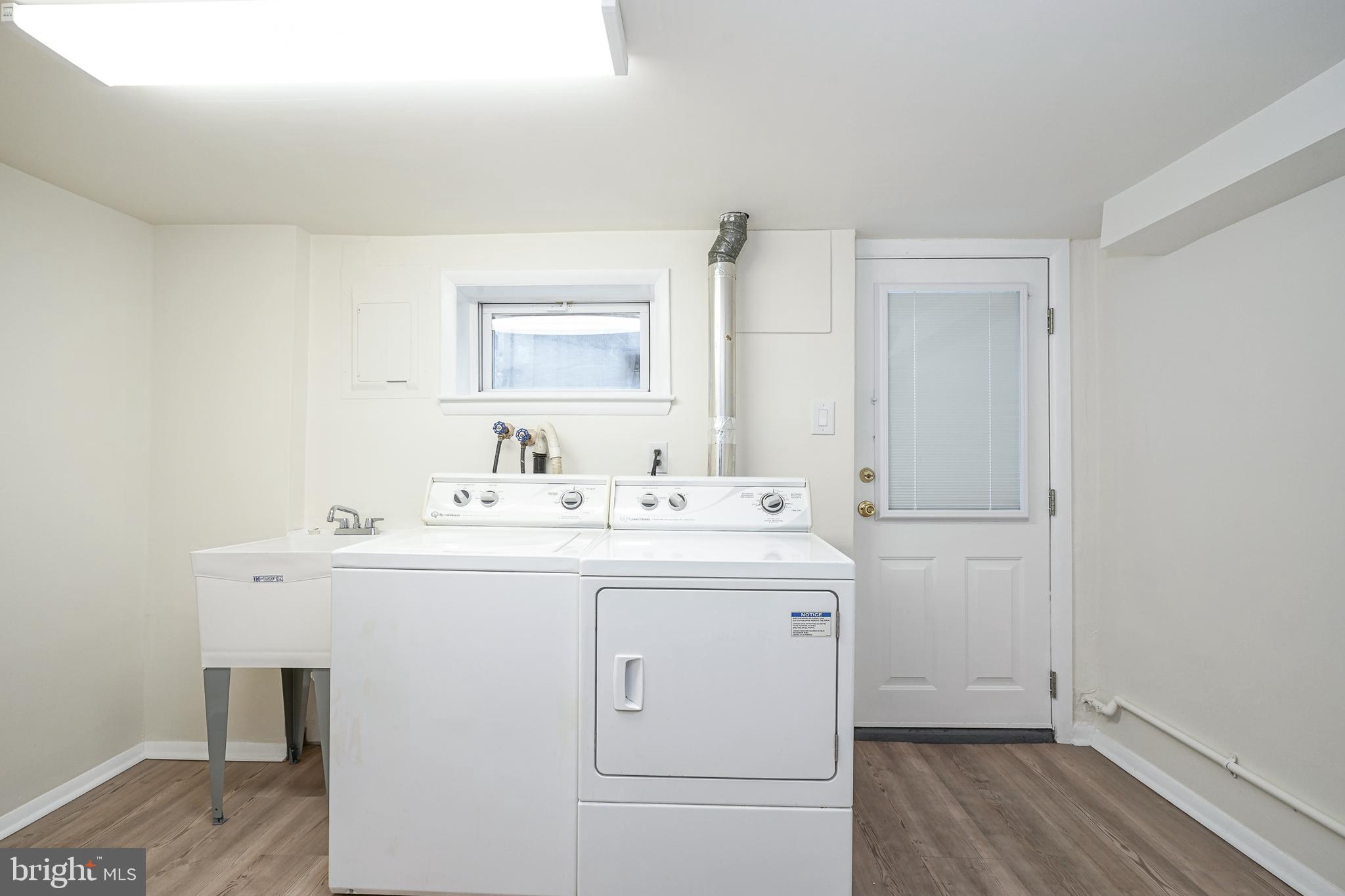 LOWER MOYAMENSING - Residential