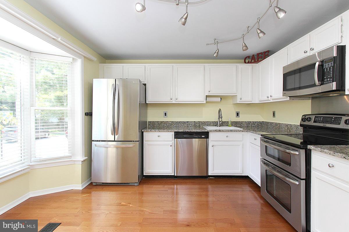 AMBERLEIGH - Residential