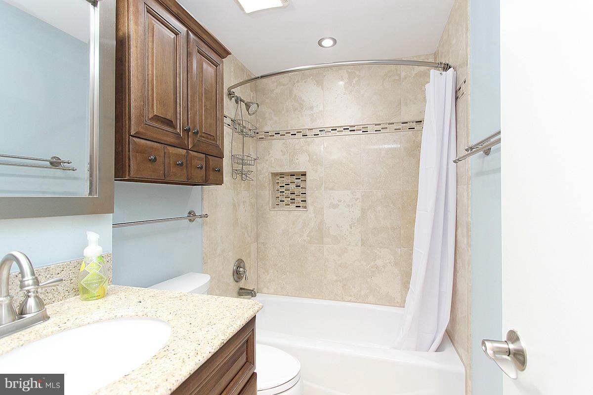 AMBERLEIGH - Residential