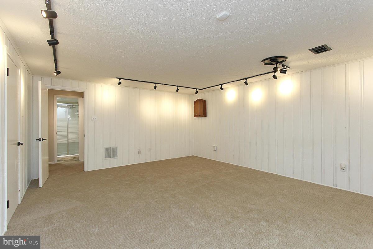 AMBERLEIGH - Residential