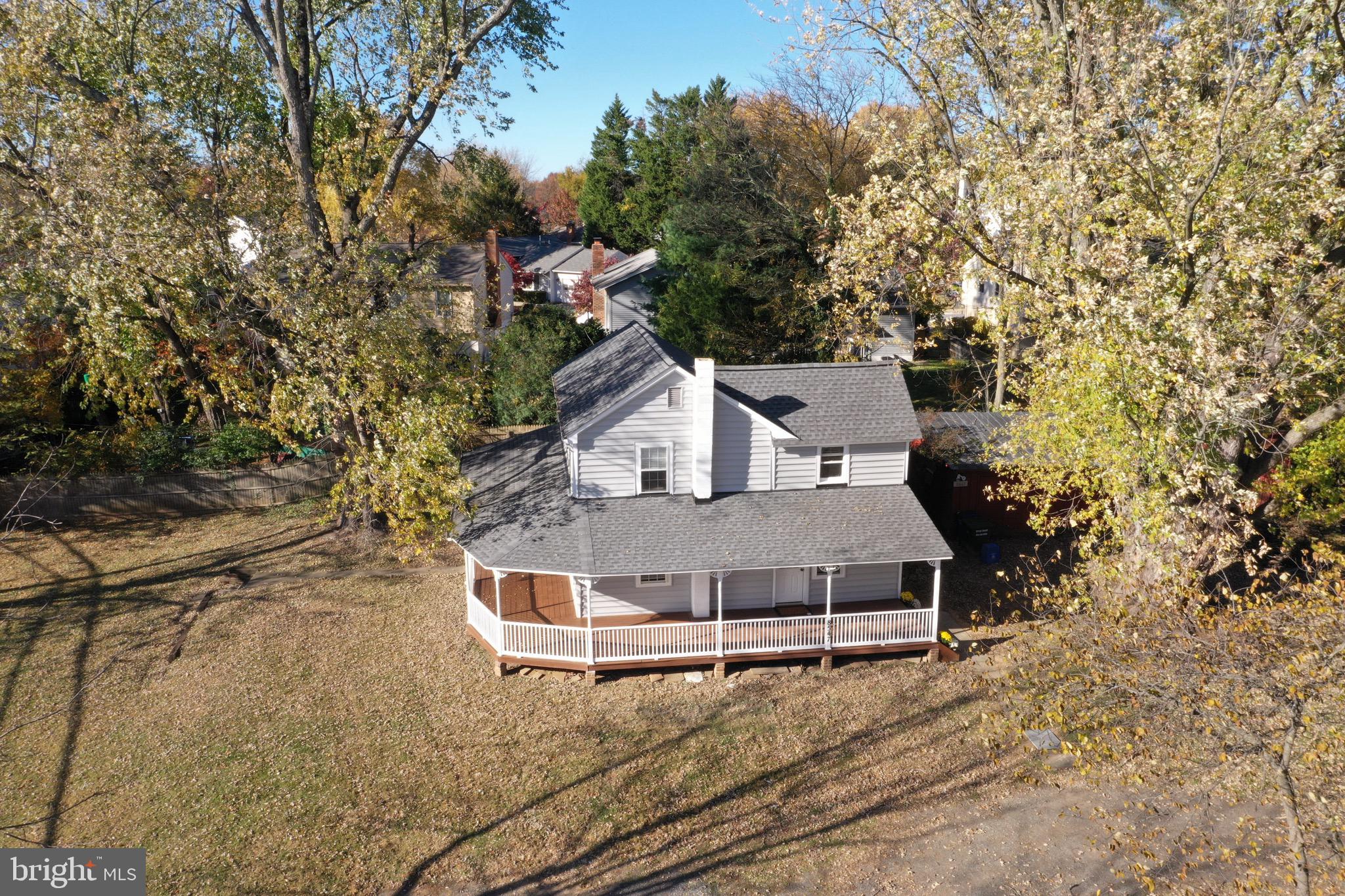 FLOWER HILL - Residential