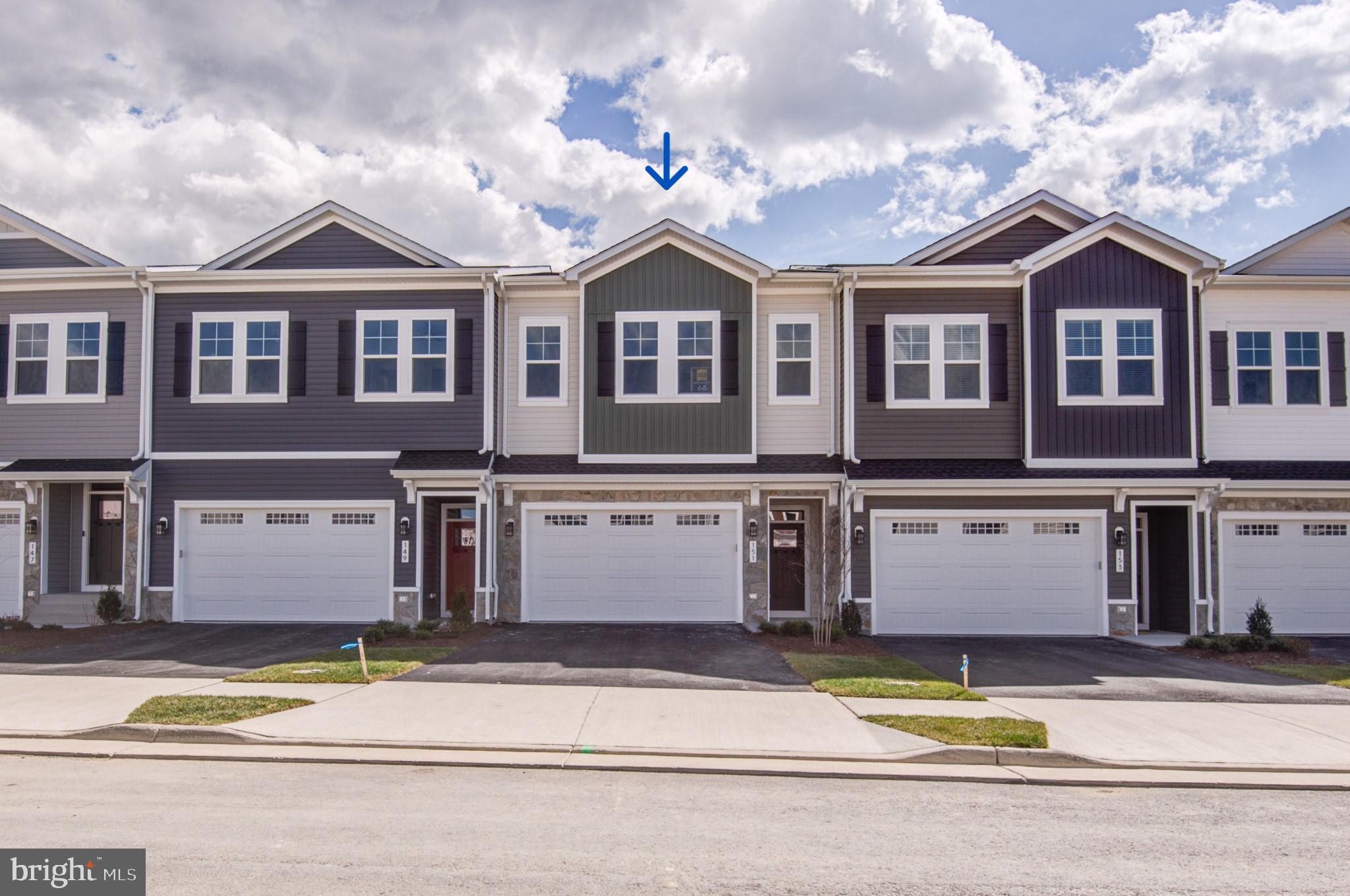 LAKE FREDERICK - Residential Lease