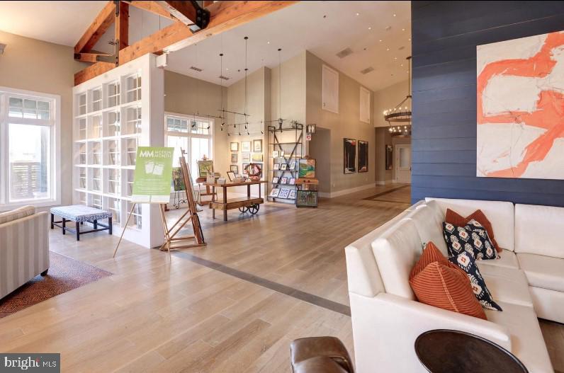 LAKE FREDERICK - Residential Lease