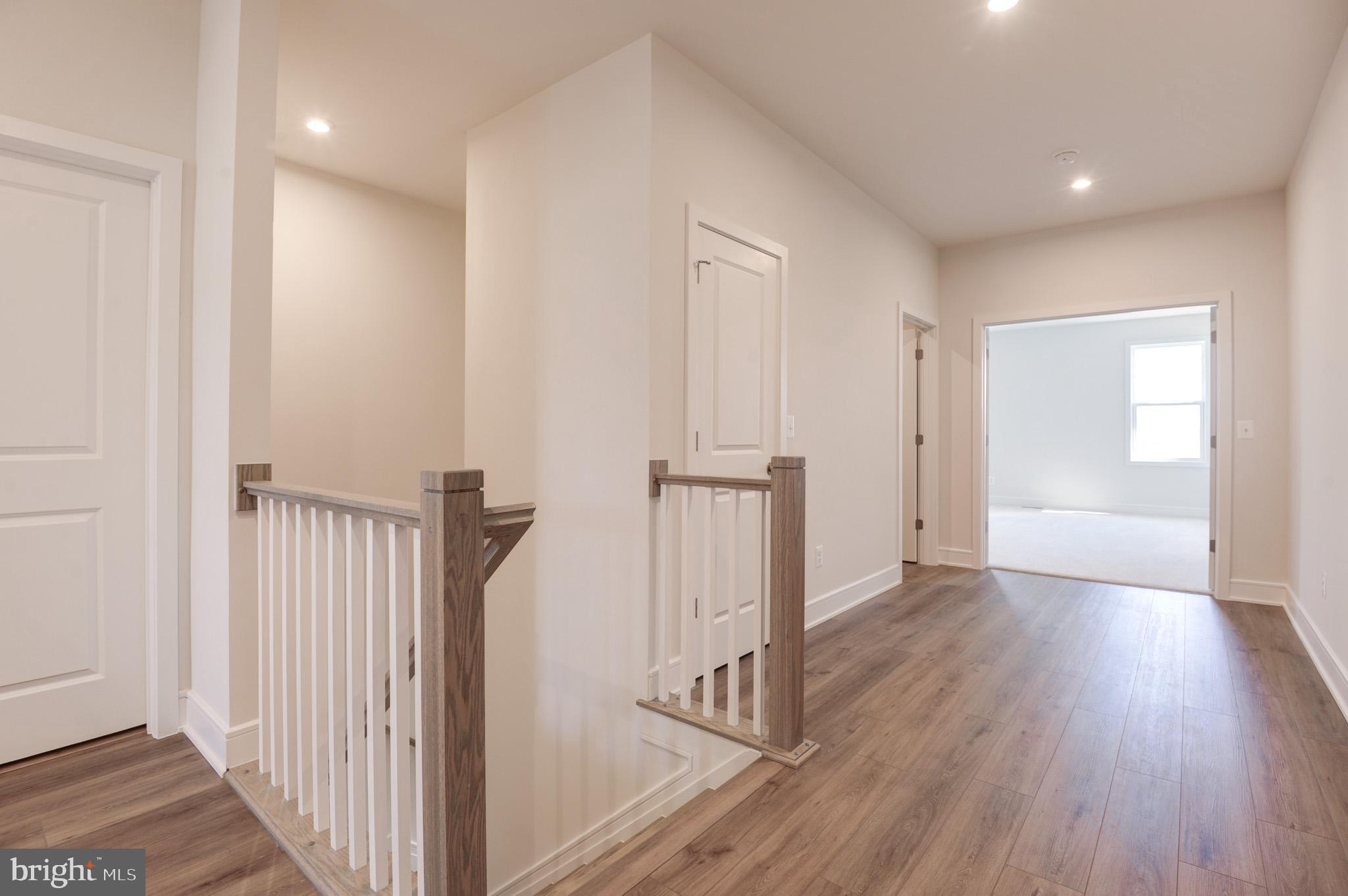 LAKE FREDERICK - Residential Lease