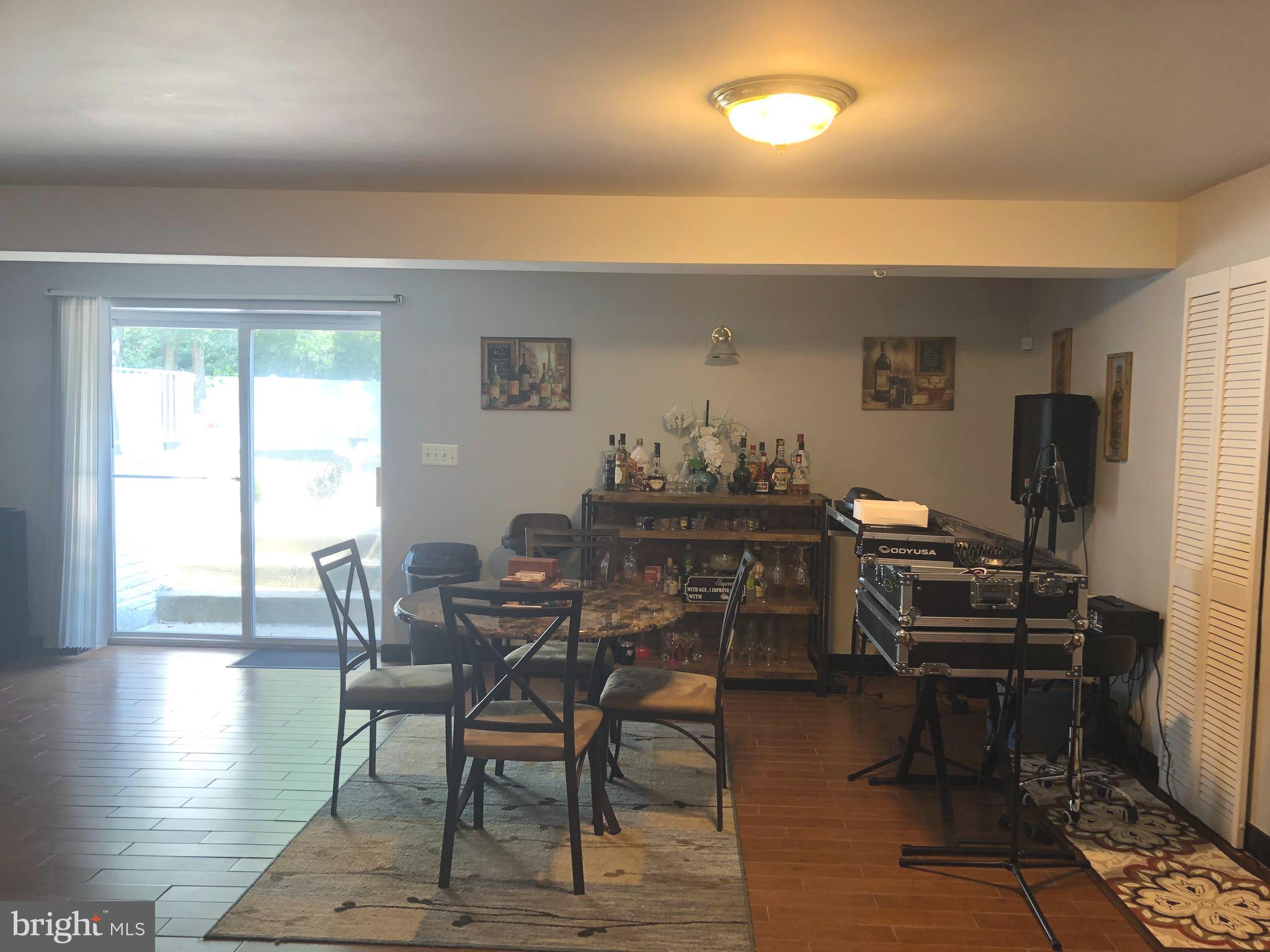 KINGSVIEW SUB - Residential