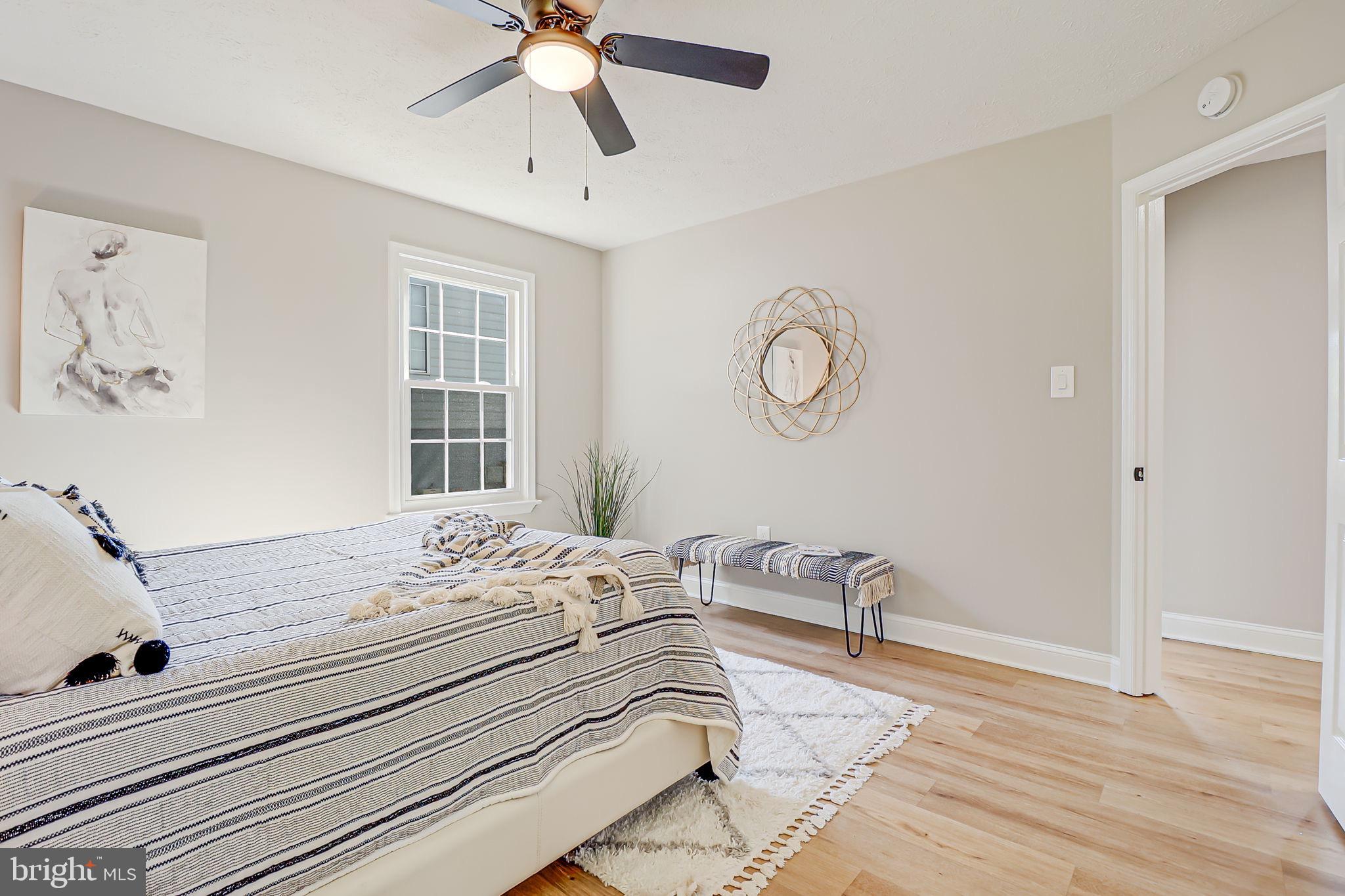 CLEARVIEW MANOR - Residential