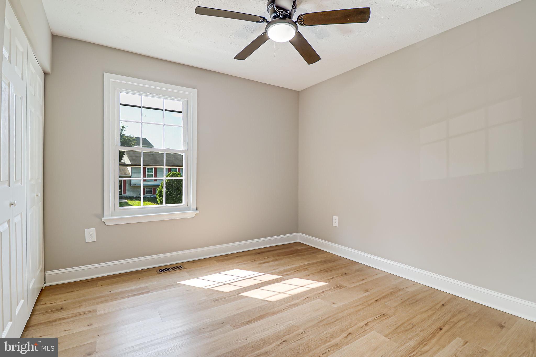 CLEARVIEW MANOR - Residential