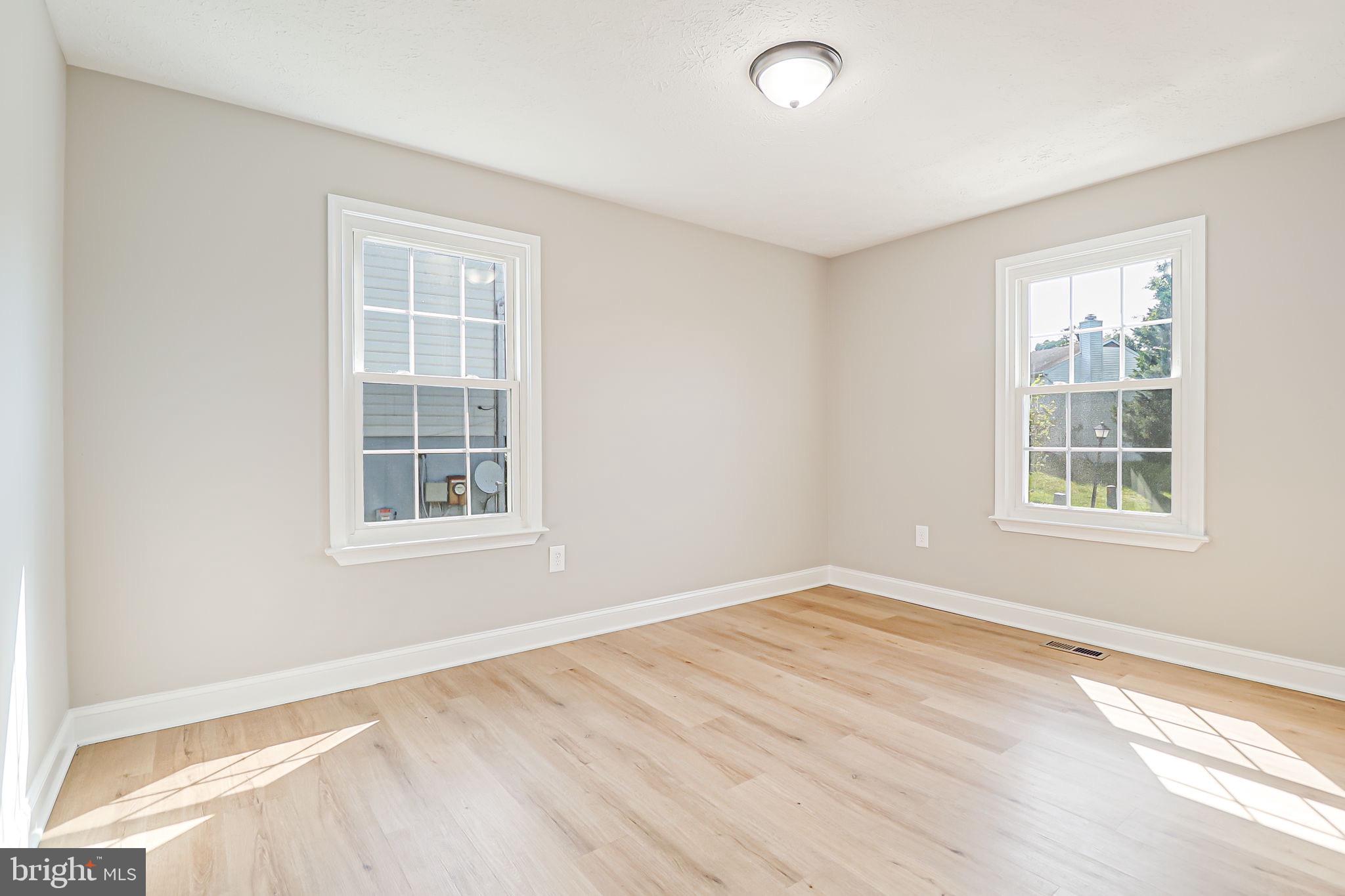 CLEARVIEW MANOR - Residential