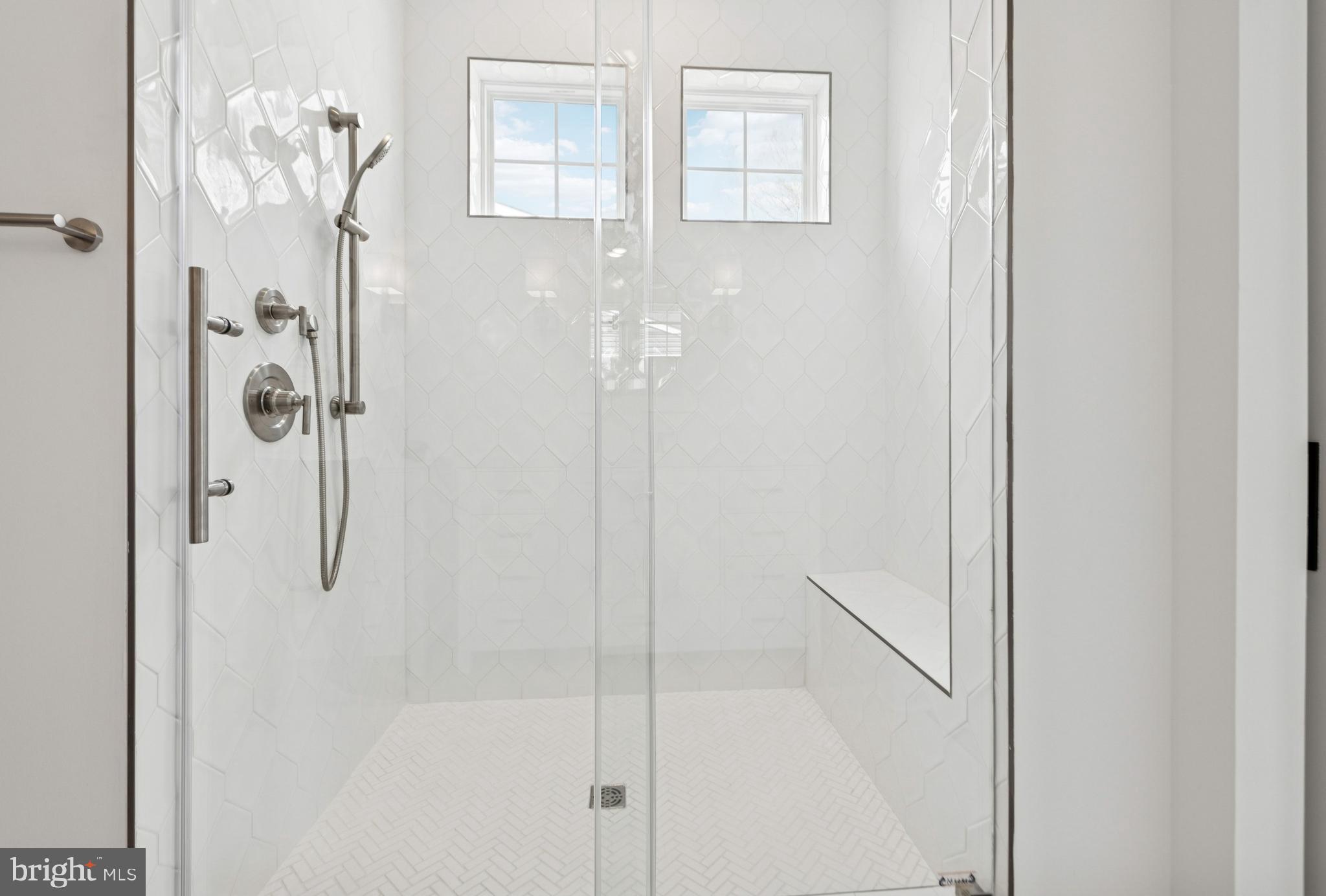 FOUR SEASONS AT KENT ISLAND - Residential