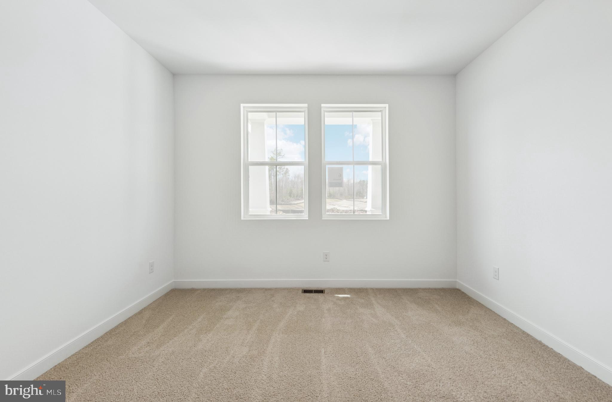 FOUR SEASONS AT KENT ISLAND - Residential