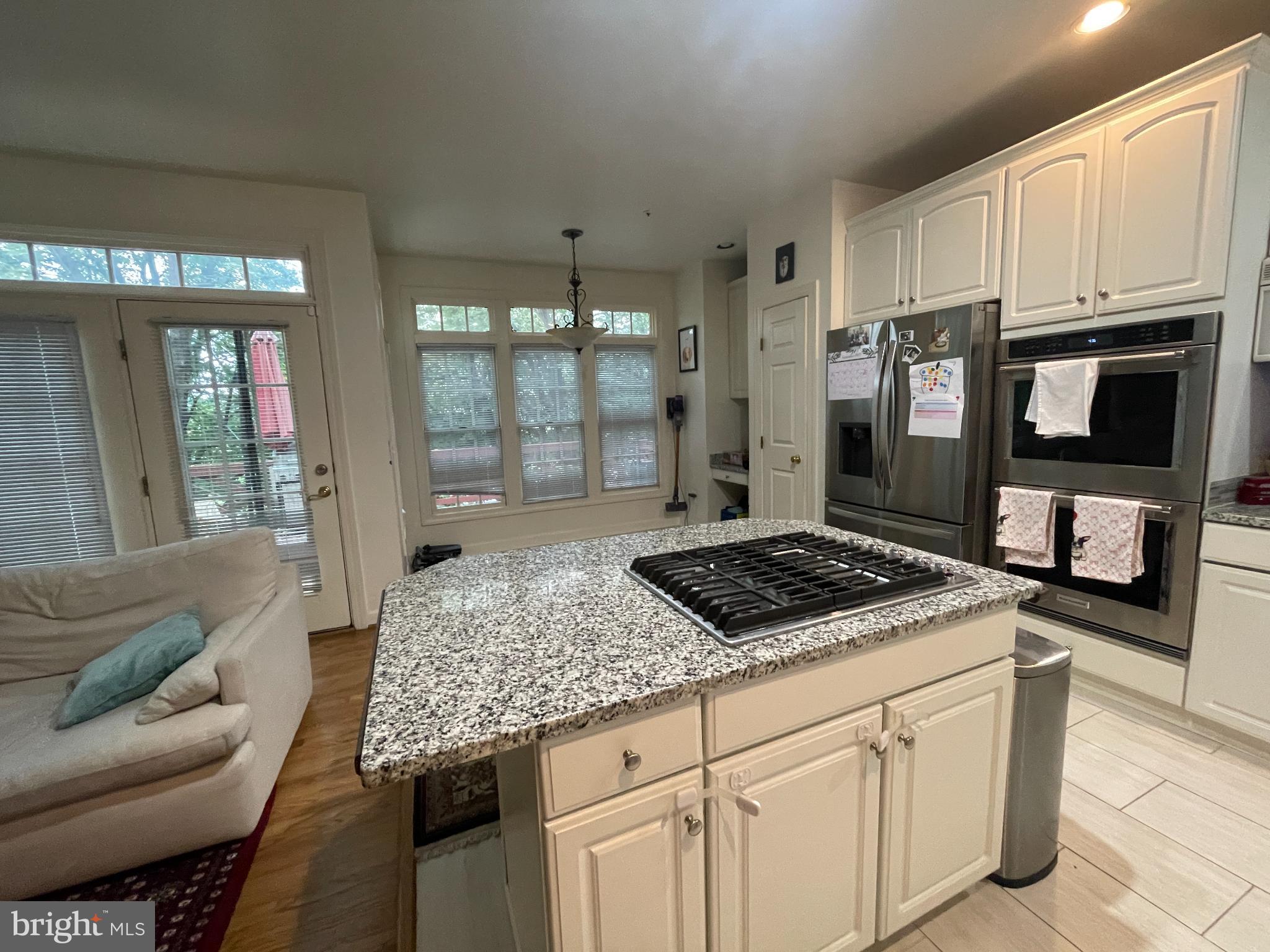 KIDWELL TOWNS - Residential Lease