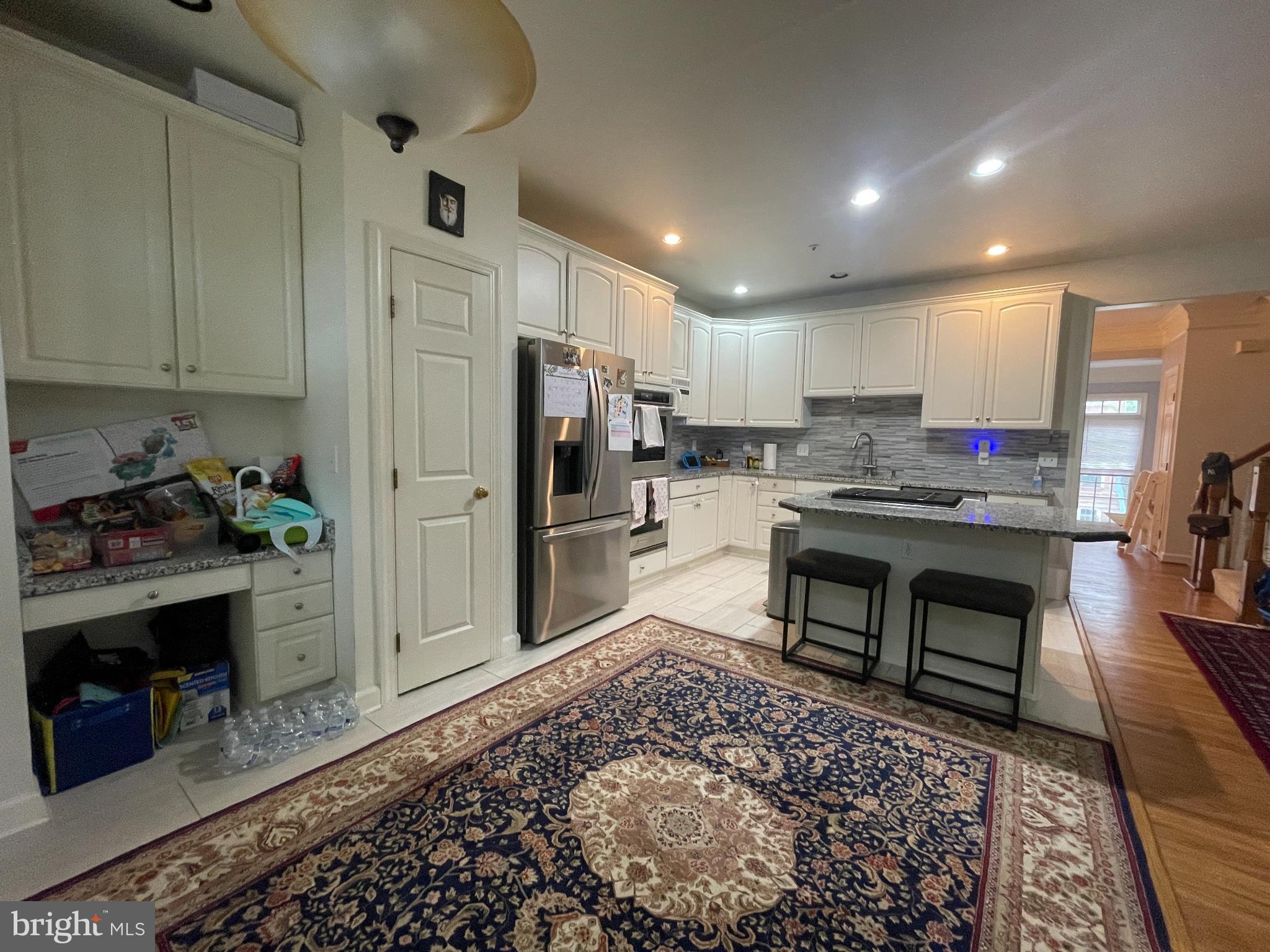 KIDWELL TOWNS - Residential Lease