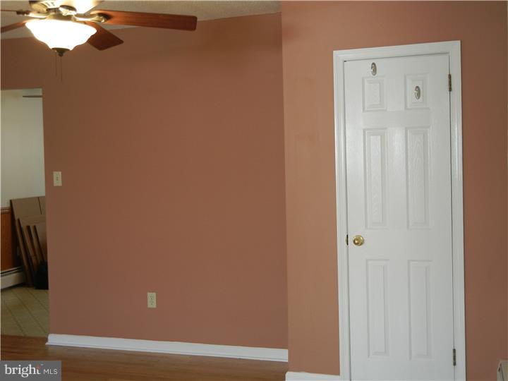 ROBERTS PARK - Residential