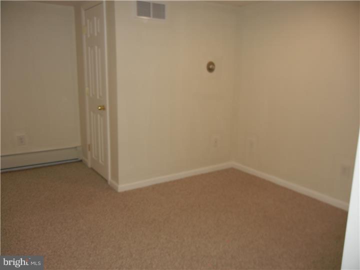 ROBERTS PARK - Residential