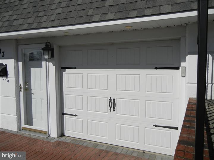 ROBERTS PARK - Residential