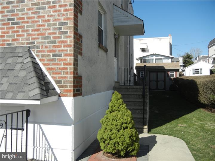 ROBERTS PARK - Residential