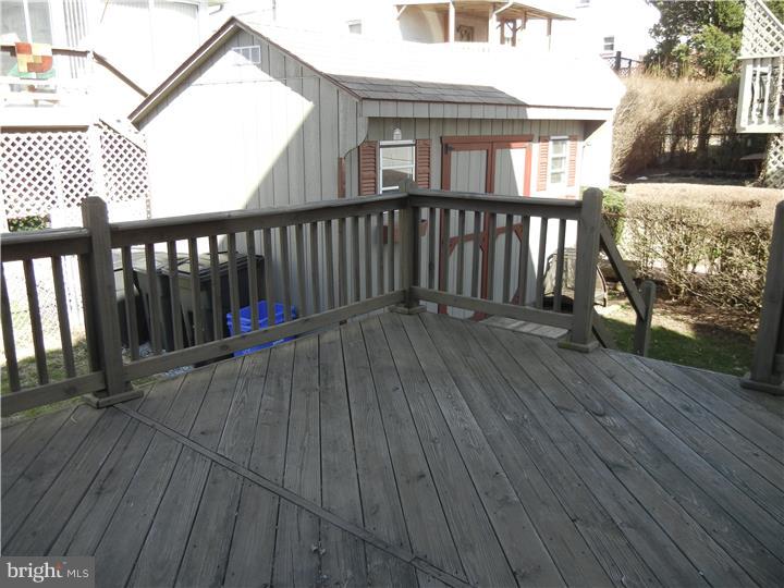 ROBERTS PARK - Residential